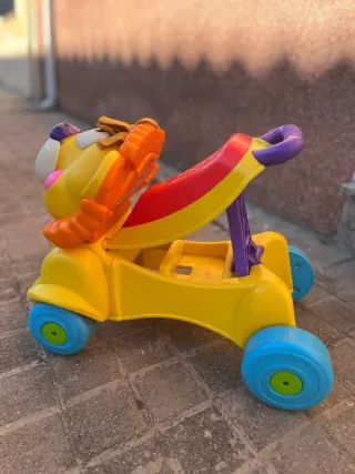 Andador y Juguete León Fisher-Price