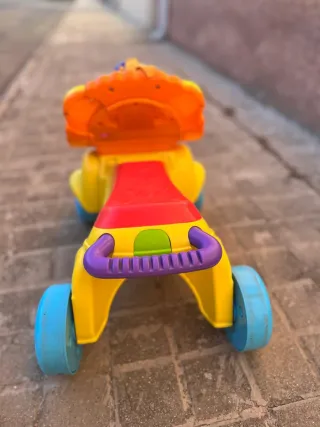 Andador y Juguete León Fisher-Price