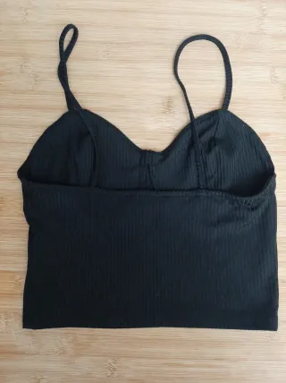 Top Bershka preto em malha canelada