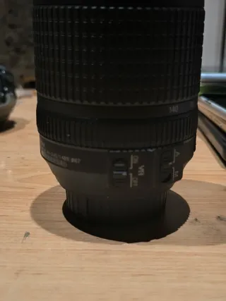 Objetivo Nikon DX VR 18-140mm