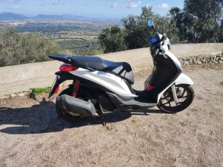 Piaggio Medley 125 S Scooter