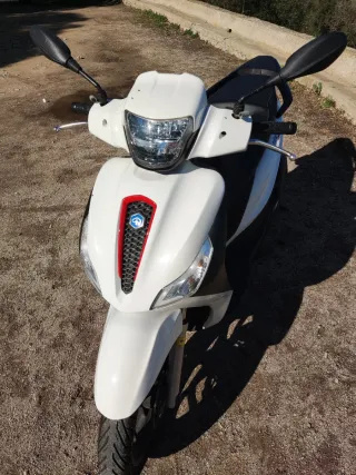 Piaggio Medley 125 S Scooter