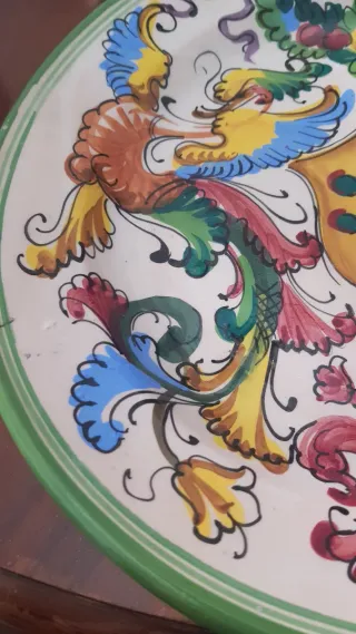 Piatto ceramica Deruta decorato