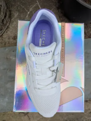 Skechers Deportivas Blancas y Lila Talla 40