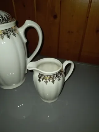 Cafetera y lechera Santa Clara porcelana