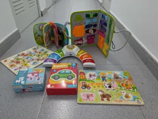 Lote Juguetes educativos bebé.