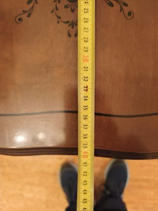 Mesita auxiliar de madera