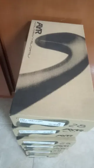 Manetas de puerta doradas