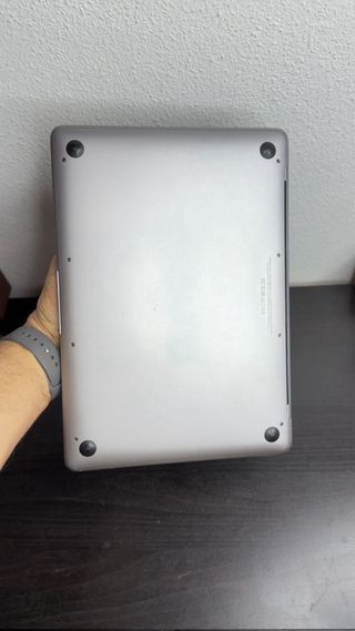 MacBook i7 8GB RAM 250GB SSD