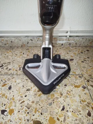 Escoba AIR FORCE EXTREM COMPACT Rowenta 12v