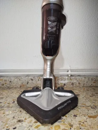 Escoba AIR FORCE EXTREM COMPACT Rowenta 12v