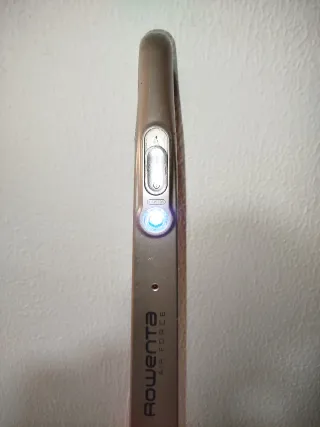 Escoba AIR FORCE EXTREM COMPACT Rowenta 12v