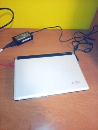 Portátil Acer Aspire One Negro