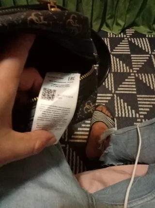 Neceser/bolso de mano Guess