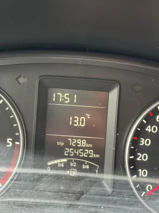 Volkswagen Transporter T5 2012