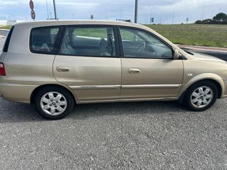 KIA Carens 2002