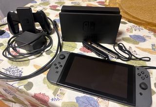 Nintendo Switch + 2 juegos