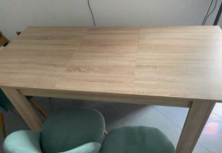 Mesa de comedor o cocina de madera