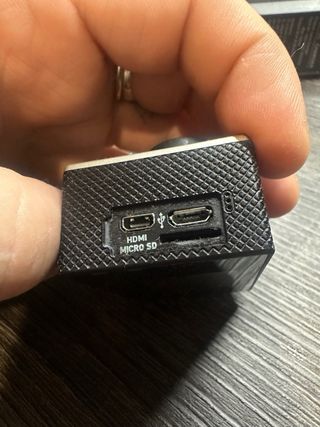 Cámara de Acción HD 1080P tipo GO PRO y accesorios