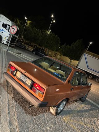 SEAT 131 SUPERMIRAFIORI