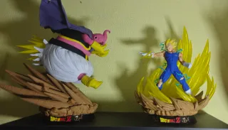 Diorama Fan Art Dragon Ball Z Vegeta vs Buu
