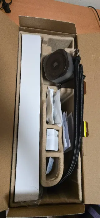 Corsair iCUE LINK TITAN 420 RX RGB