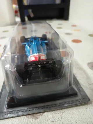 Alpine A521 Fernando Alonso 1:24