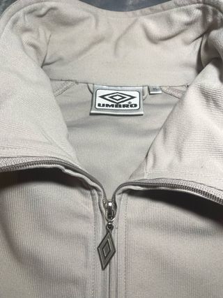 Chaqueta Umbro Vintage Blanca y Azul