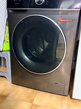 Alquilo habitación a persona que trabaje con todo