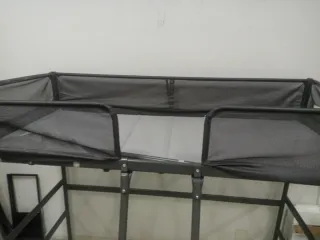 Cama elevada gris para colchón 200x90cm