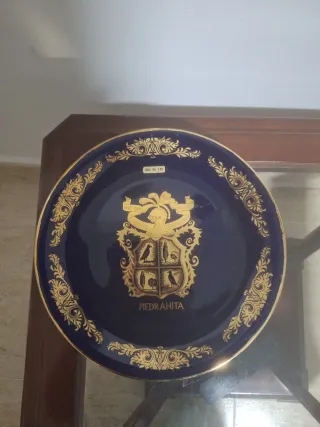 Plato decorativo PIEDRAHITA oro