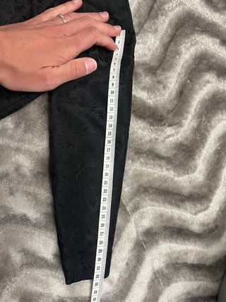 Mantilla y Vestido Negro bordado