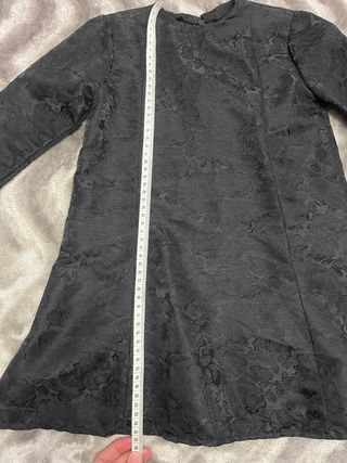 Mantilla y Vestido Negro bordado