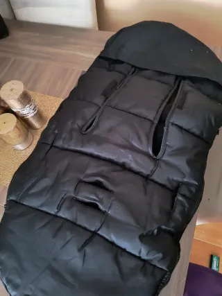 Saco de bebé negro