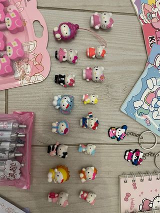 Cesto Hello Kitty rosa y blanco