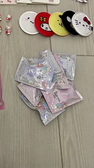 Cesto Hello Kitty rosa y blanco