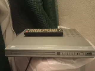 Reproductor DVD con mando
