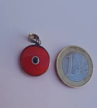 Colgante Plata Ojo Rojo