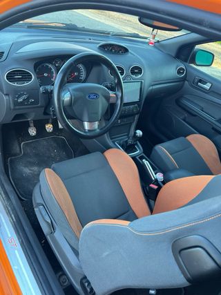 Ford Focus ST MK2 225cv