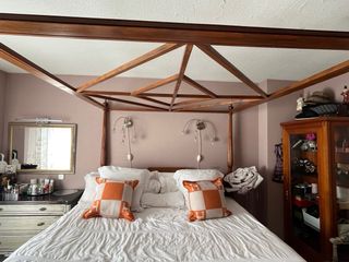 Cama Balinesa Madera con Dosel solo venta persona