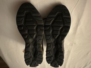 Asics Gel-Quantum 180 VII Negro/Dorado