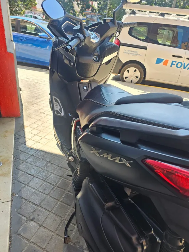 Yamaha XMAX 400 2016