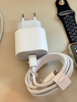 Cargador Apple 20W