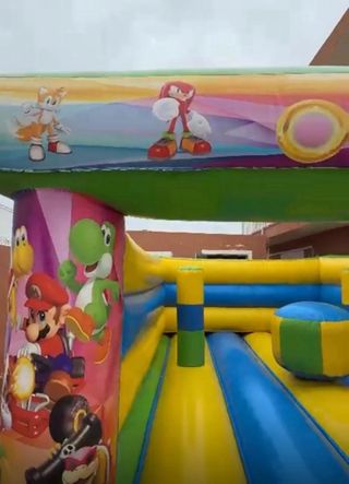 Castillo hinchable 5x4m