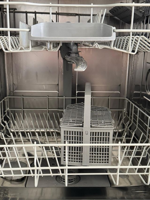 LAVAVAJILLAS BALAY EN INOX DOS BANDEJAS