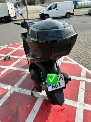 Honda SH125 Sport 2025 Negra - 4.700km