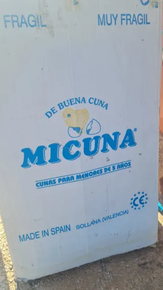 Cuna MICUNA madera estrellas y luna