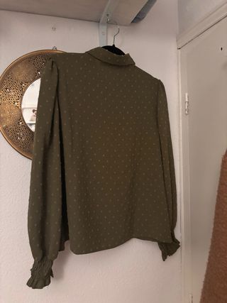 Blusa boho verde con lunares