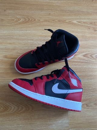 Sneakers Nike Air Jordan 1 Mid