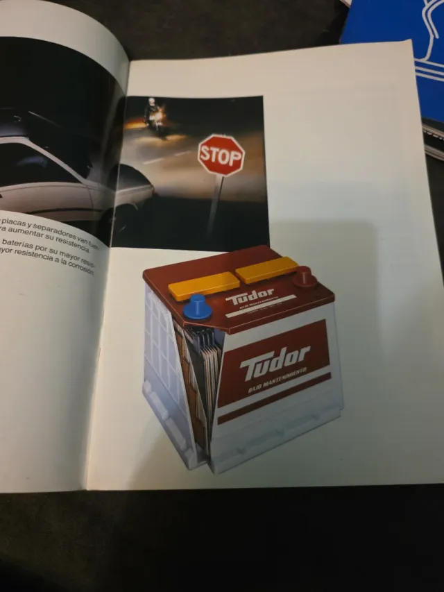 antigua revista baterías tudor bajo manteniendo